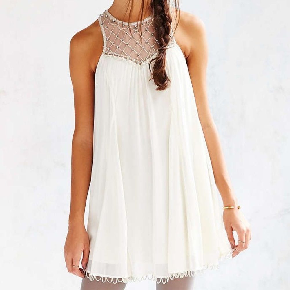 NEW KIMCHI BLUE GLYNDA BEADED trapeze dress - Picture 1 of 7